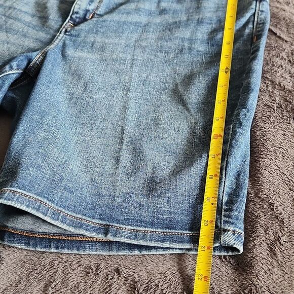 Lany Bryant Bermuda Jean Shorts Womens Plus 20 High Rise - Picture 6 of 6